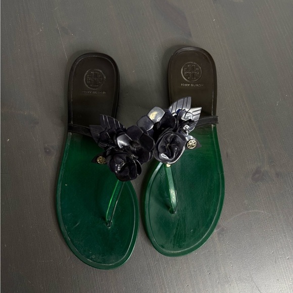 Tory Burch Blossom Jelly Thong - Picture 2 of 6